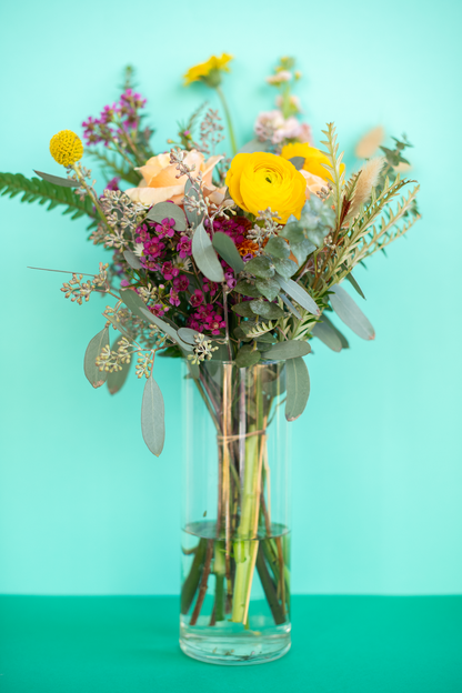 Everyday Fresh Floral Bouquet - Medium