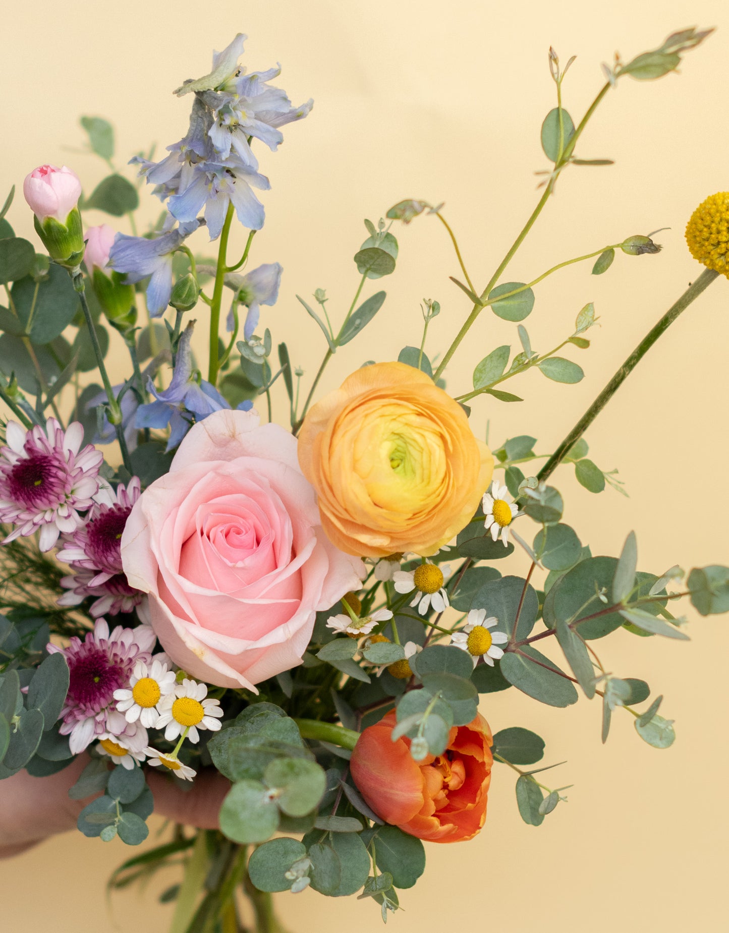 Everyday Fresh Floral Bouquet - Medium