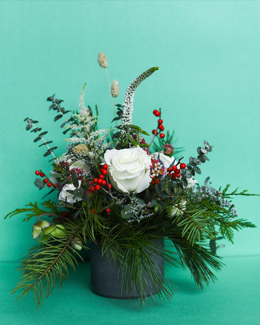HOLIDAY PREORDER 2025 : Floral Centrepiece