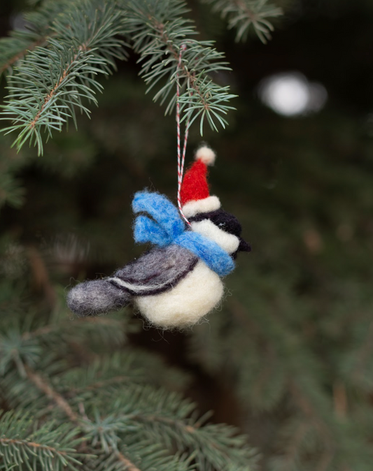 Holiday Bird Ornament : Intro to Needle Felting